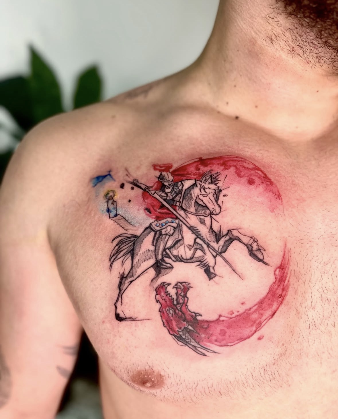 Tatuagem em blackwork com personagem em preto e cinza criada por Ricardo Marinho